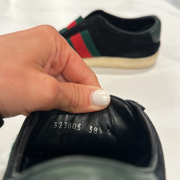 GUCCI SUEDE SLIP-ONS W/ SIGNATURE GREEN-RED STRIPE-BASE COLOR IS ORIGINALY CREAM - Picture 7 of 8